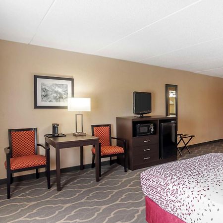 Best Western Inn At Blakeslee-Pocono Kültér fotó