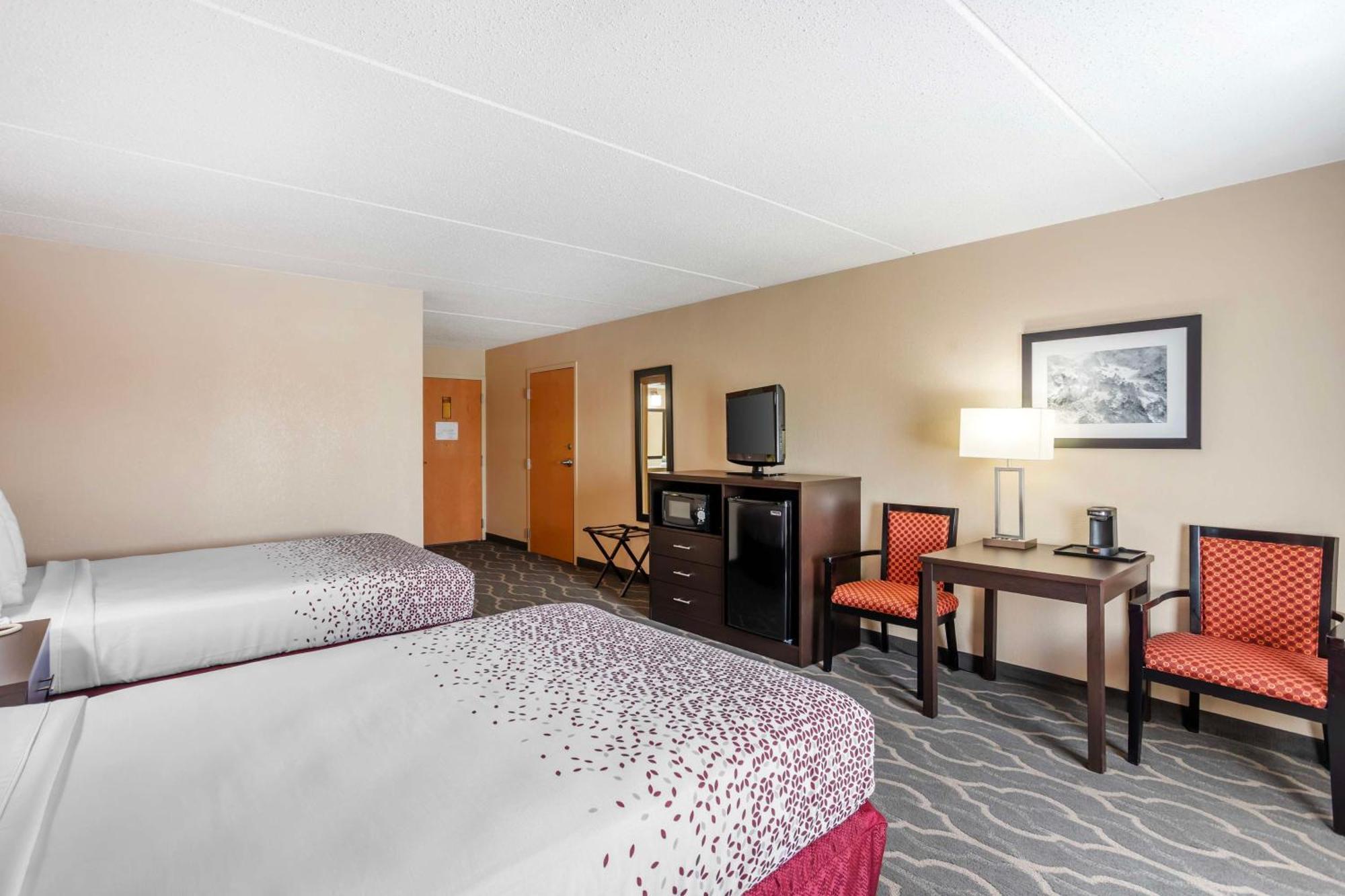 Best Western Inn At Blakeslee-Pocono Kültér fotó