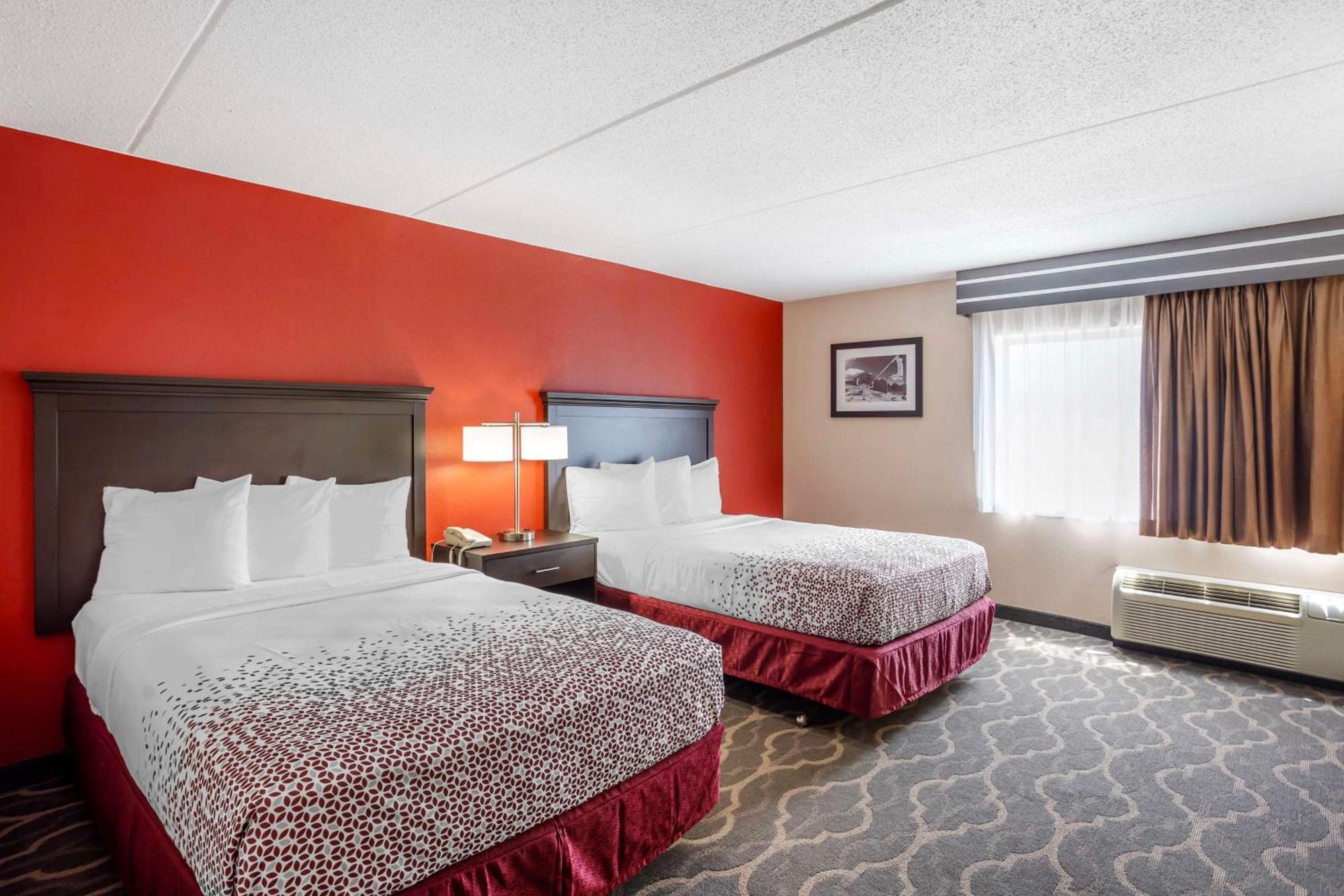 Best Western Inn At Blakeslee-Pocono Kültér fotó