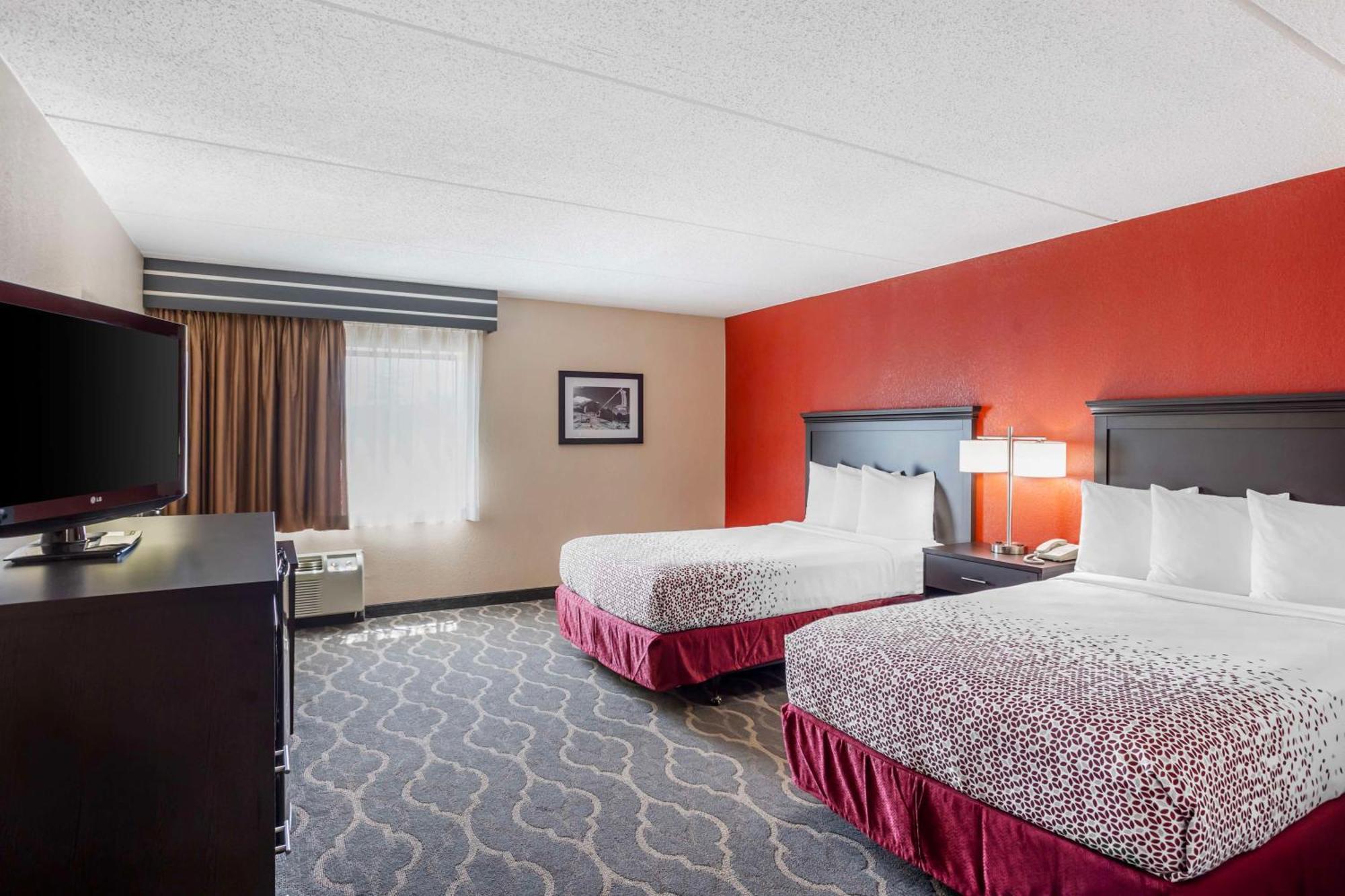 Best Western Inn At Blakeslee-Pocono Kültér fotó